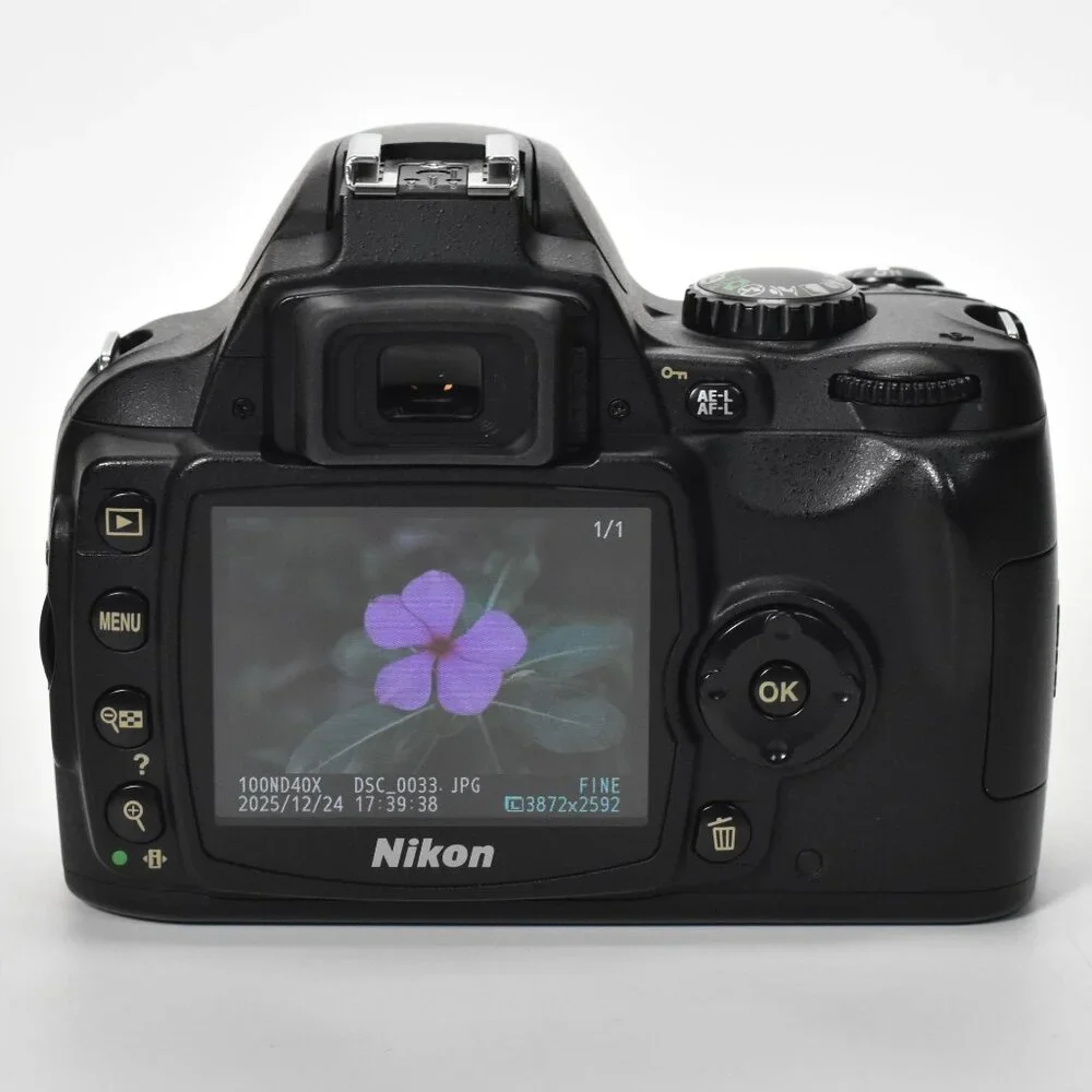 Nikon D40x DSLR Camera 10.2MP Nikon AFS 18-55mm Lens 22,619 Clicks 32GB SD Card - Picture 5 of 16